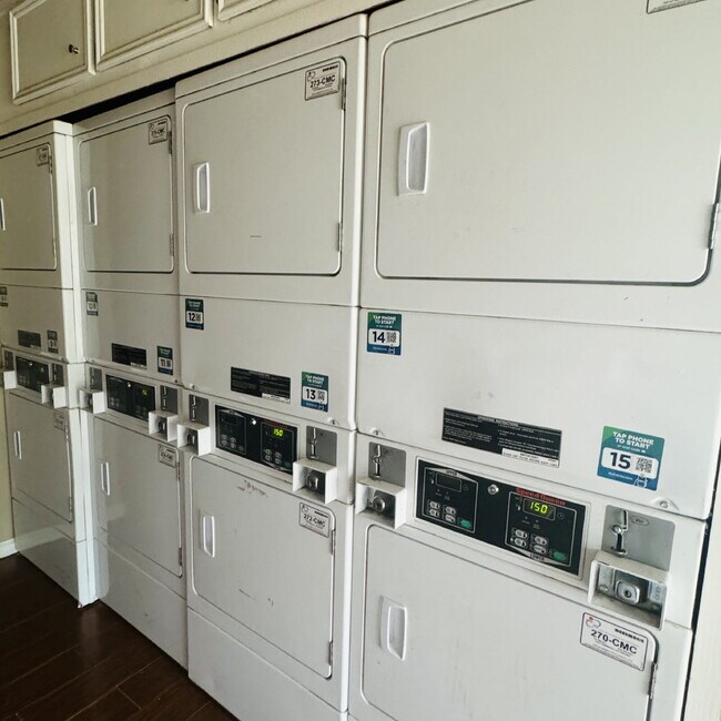 Welcome to Pine Shadows Duplex Apartment