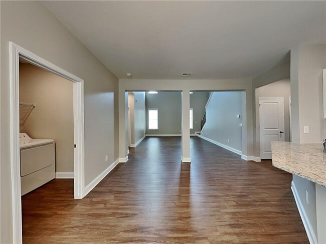 Photo - 203 Margrave Dr