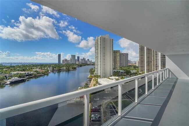 20515 E Country Club Dr Unit 1245
