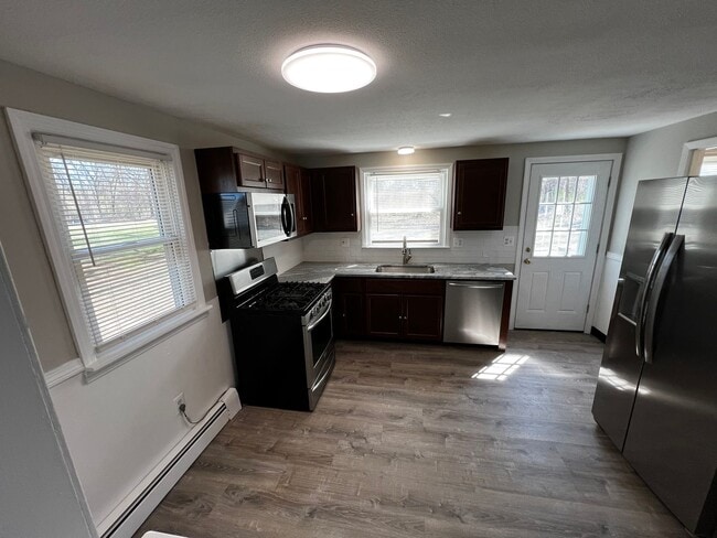 Building Photo - 61-63 Orlando Unit 61 Rental