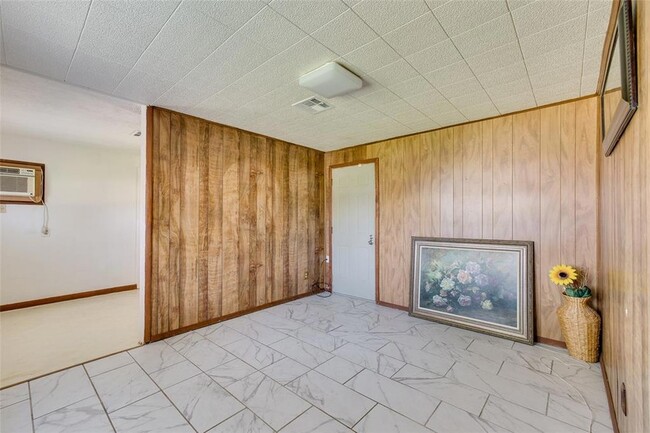 Photo - 745 SE 42nd St