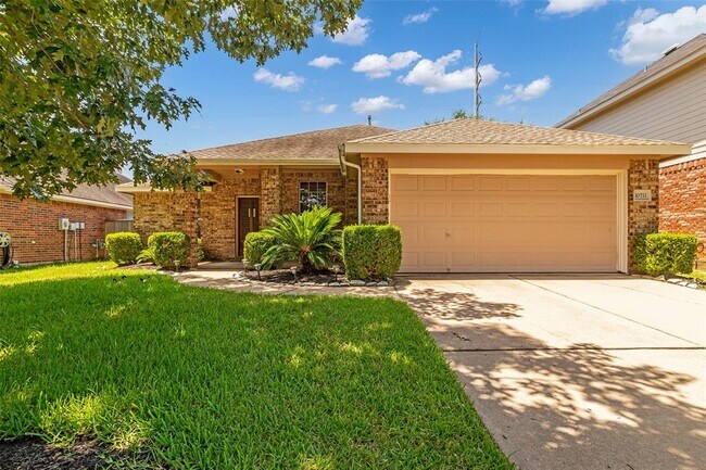 Building Photo - 10711 Gilford Crest Dr Rental