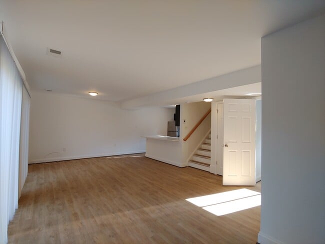 Photo - 240 Ternwing Dr