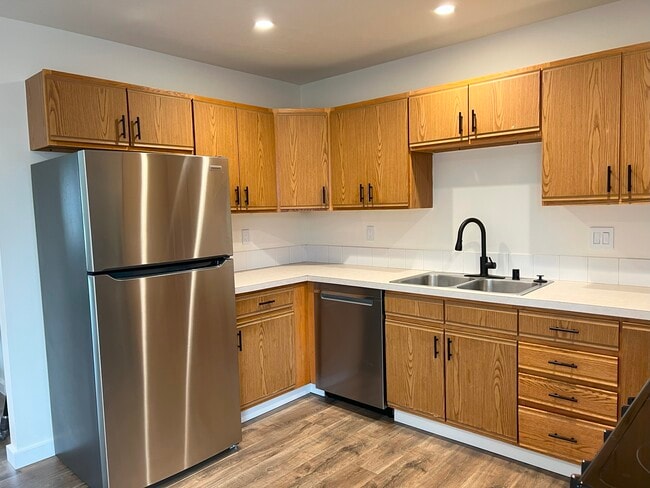 Photo - Helena - Quadplex