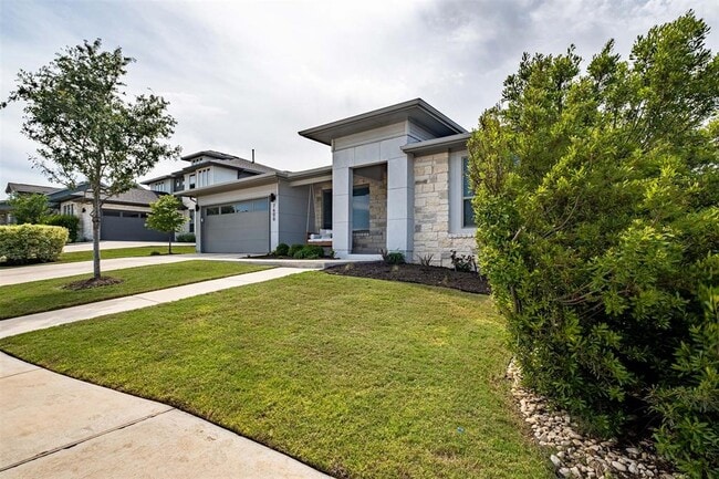 Building Photo - 7600 Hillock Terrace