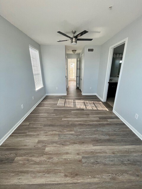 Photo - 7575 Kirby Dr