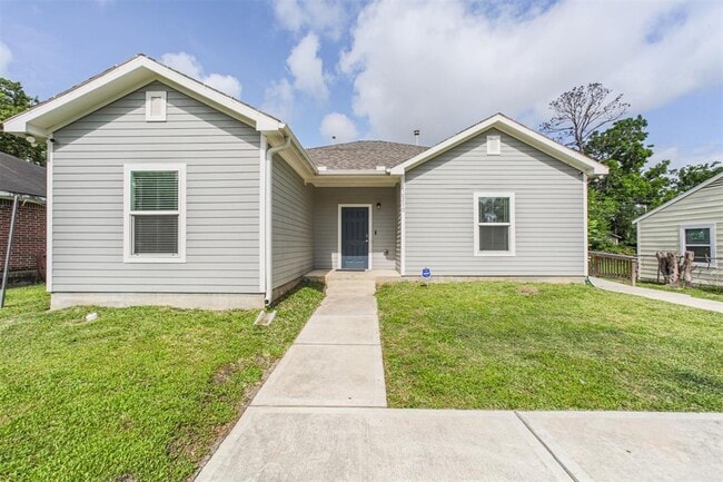 Photo - 10310 Chesterfield Dr House
