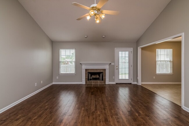 Photo - 1817 Packard Ct