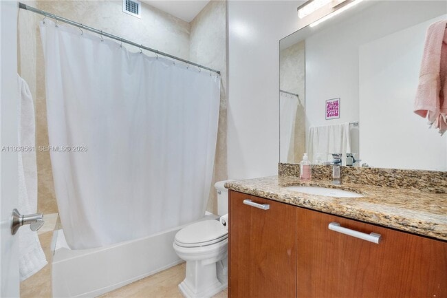 Photo - 3266 NE 15th St