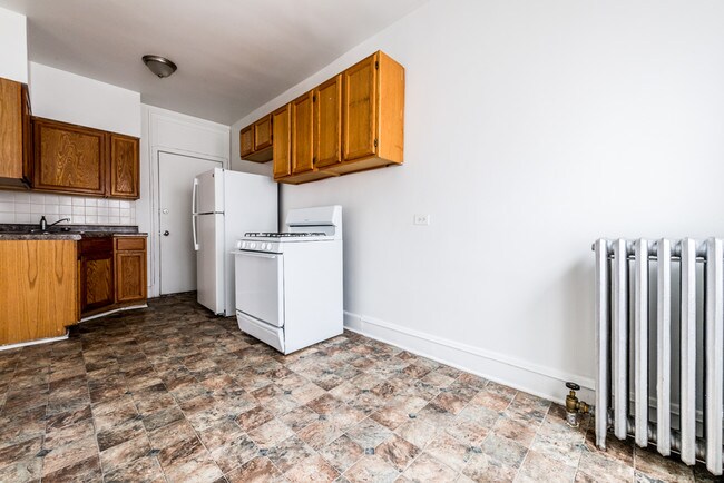 Photo - 9000 S Bishop St