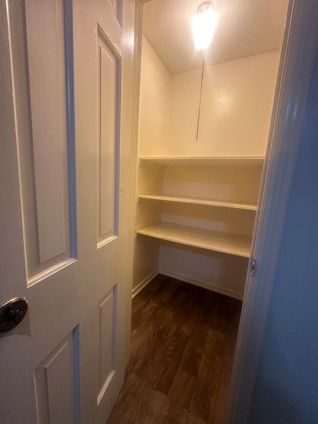 Photo - 3340 Pinewood Ave Unit A