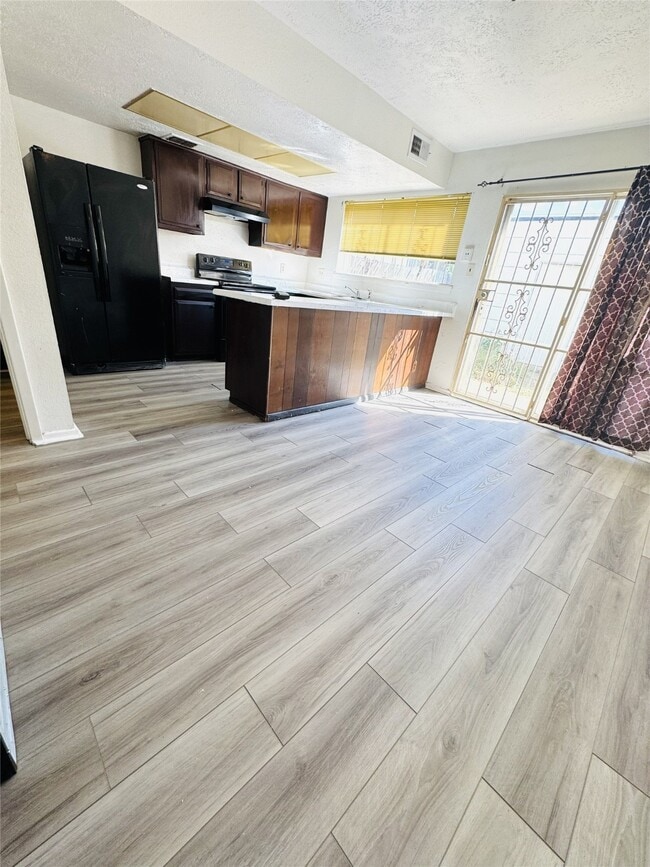 Photo - 7071 Chasewood Dr Unit True