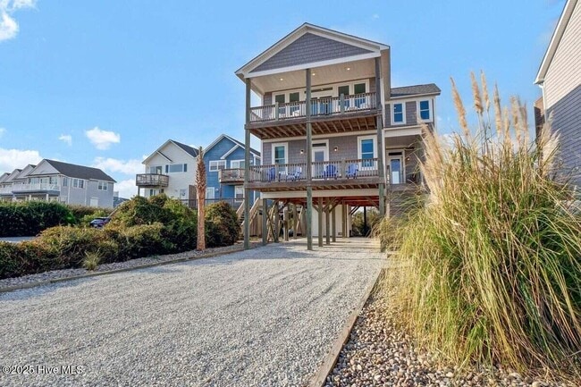 Building Photo - 3547 Island Dr Rental
