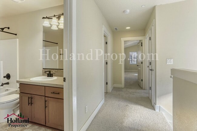 Photo - Charming 4-Bedroom Hillsboro Home with Attached Garage and Brand New Carpets!