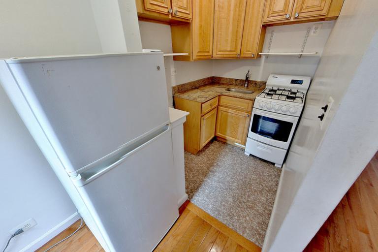 Photo - 340 E 58th St Unit 1D