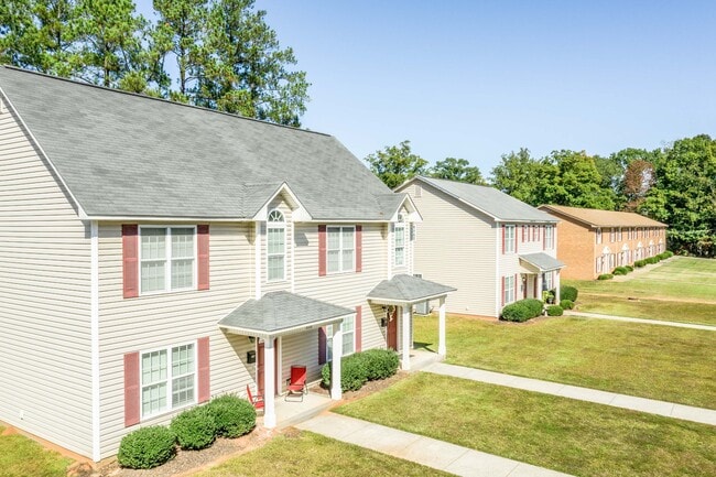 Kenwood Terrace Apartments - Kenwood Terrace Apartments