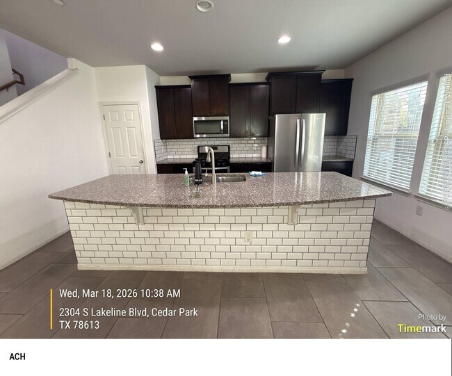 Photo - 2304 S Lakeline Blvd