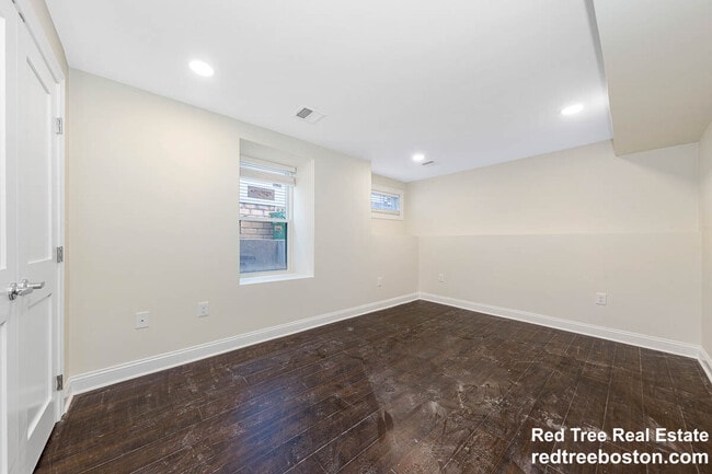 Photo - 70 Stanley Ave Unit 70