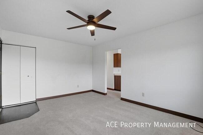 Photo - 717 Dakota Dr Unidad 303