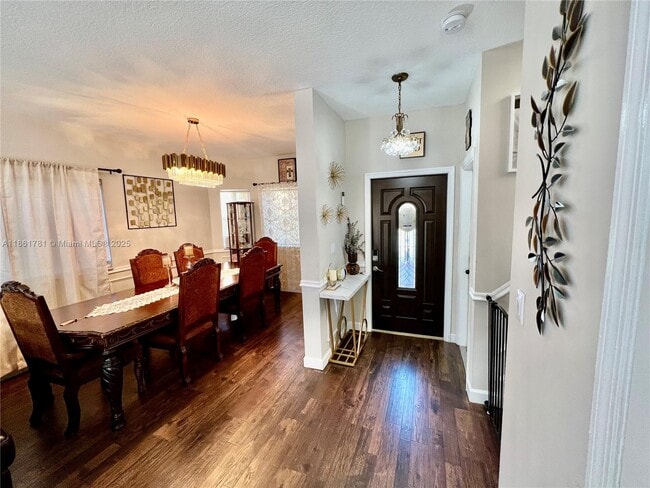 Photo - 2532 NE 41st Terrace