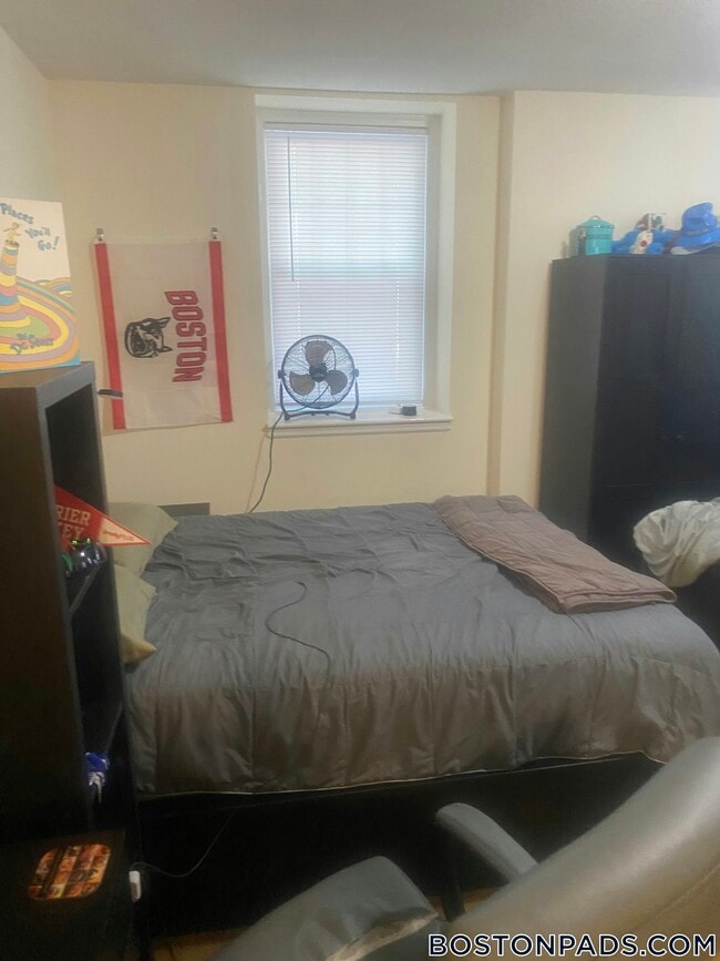 Photo - 2018 Commonwealth Ave Unit 7