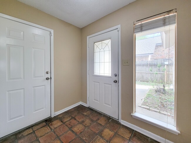 Photo - 2710 Quail Creek Dr