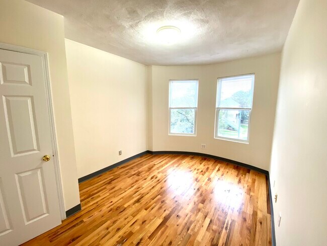 Photo - 840 Huntington Ave Unit 2