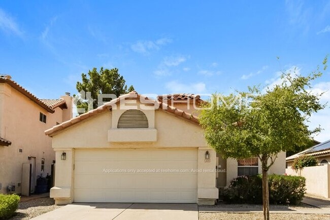 Building Photo - 2604 N 126th Dr