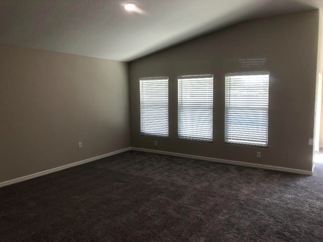 Photo - 1336 Axel Cir