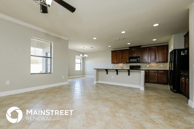 Photo - 10255 Newminster Loop