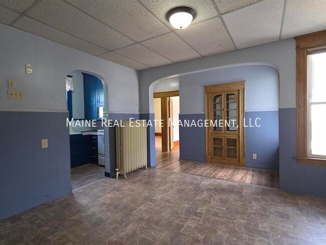 Building Photo - 27 Cook St Unit A Rental