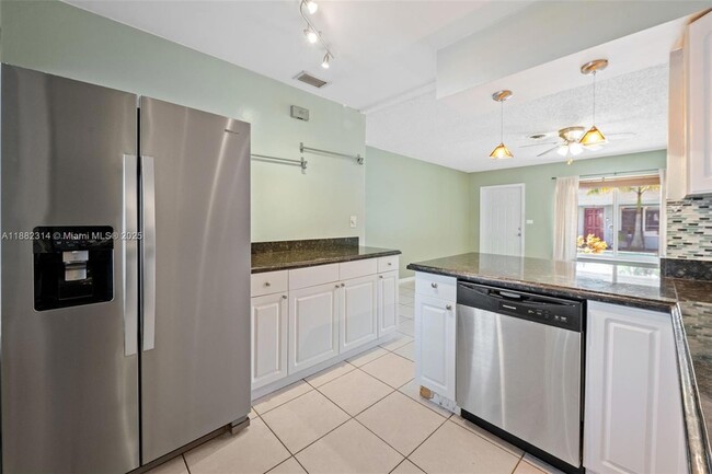 Photo - 2433 NW 9th Terrace
