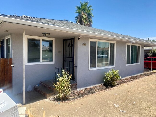 3415-3417 E Terrace Ave - 3415-3417 E Terrace Ave Apartamento Unidad 3415 E Terrace Ave