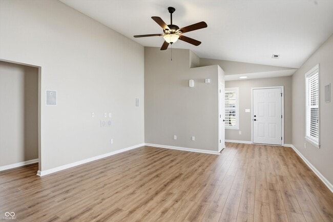 Photo - 5561 Wild Horse Dr