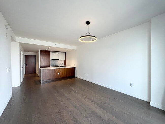 Photo - 75 Park Ln S Unit 804