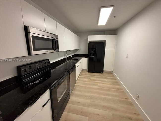 Photo - 3001 S Ocean Dr Unit 639