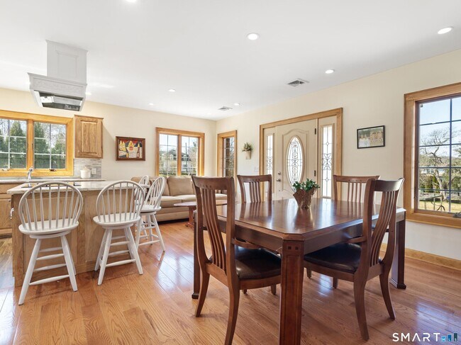 Photo - 152 Whitehall Ave