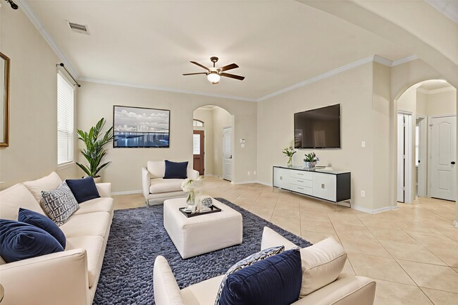 Photo - 2415 Village Lakes Dr