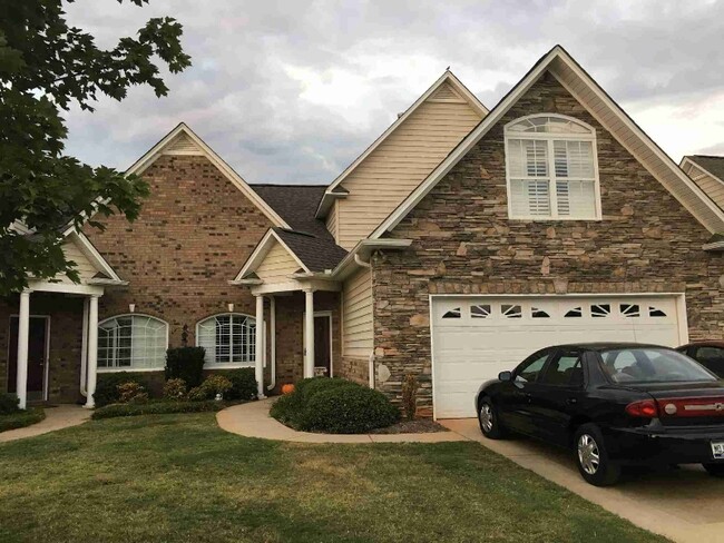 Photo - 418 Rosemeade Ct Townhome