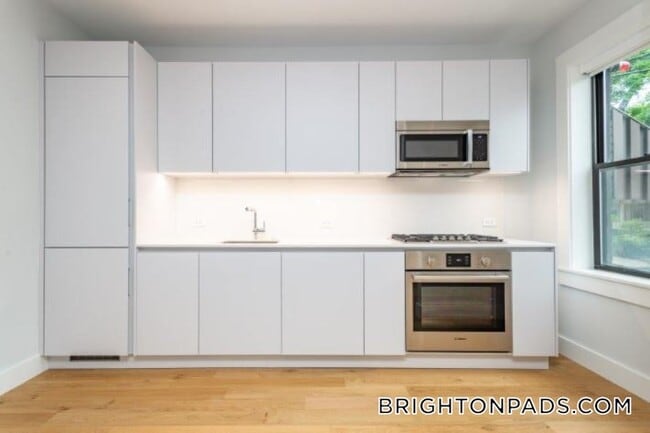 Building Photo - 12 Elko St