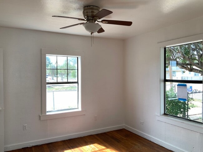 Photo - 611 S Alabama St Unit 611 S Alabama