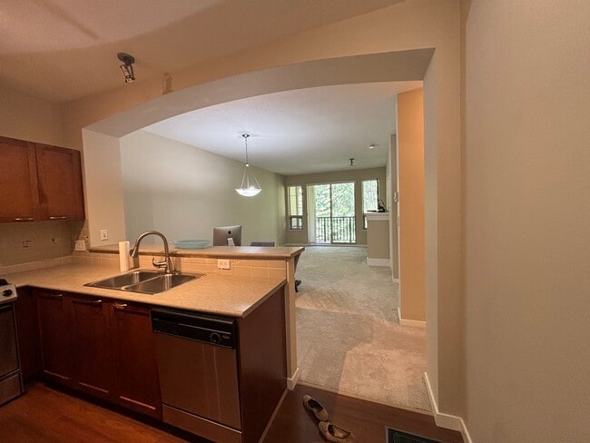 Photo - 404-2969 Whisper Way Unit 404