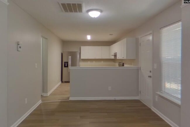 Photo - 121 Eagle Pointe Dr