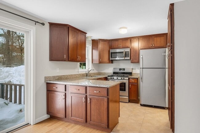 Photo - 1431 Pawtucket Blvd