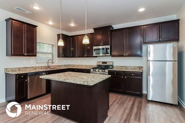 Photo - 194 Randy Way