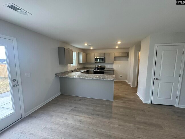 Photo - 3055 Hallsdale Dr