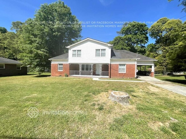 Building Photo - 6323 Temple St