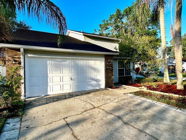 Photo - 6120 Silkdale Ct