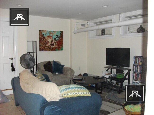 Building Photo - 1 bedroom in Allston MA 02134 Unit 19 Rental