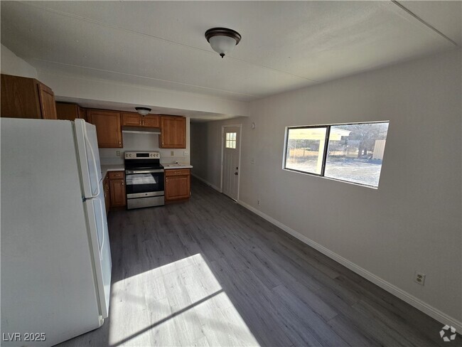 Building Photo - 2860 W Irene St Rental